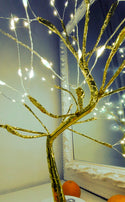 Lamp in vorm van boom/ Lampenboom / Gouden kleur Boomlamp met Warm Wit licht