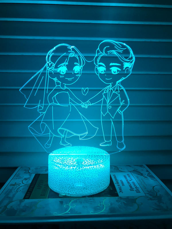 Nachtlampje Liefde. Nachtlamp twee geliefden. Huwelijk lampje. 3D illusie tafelnachtlamp 7-kleurig
